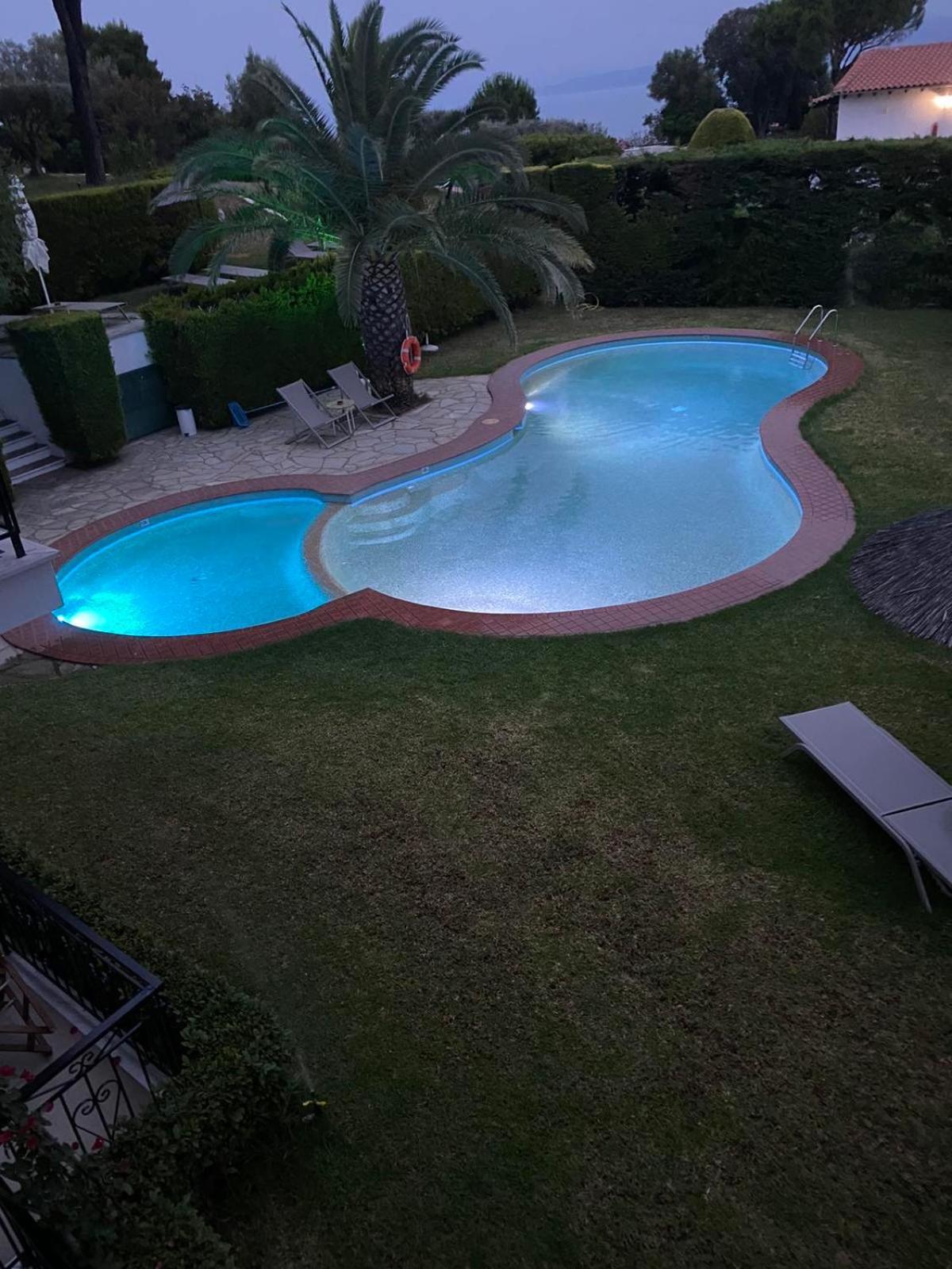Villa Xanthippi أغيا باراسكيفي المظهر الخارجي الصورة